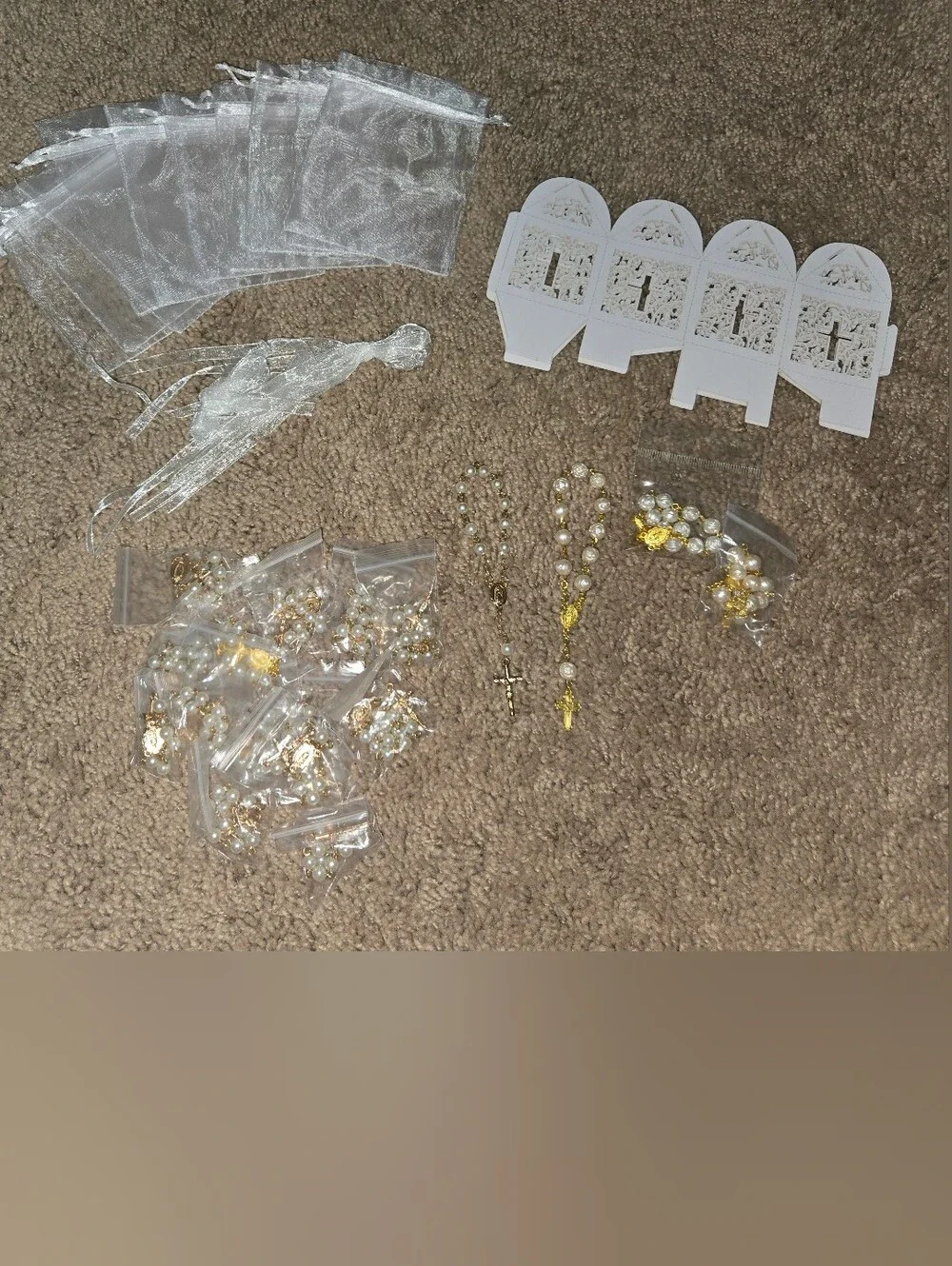 N/A elegant gold